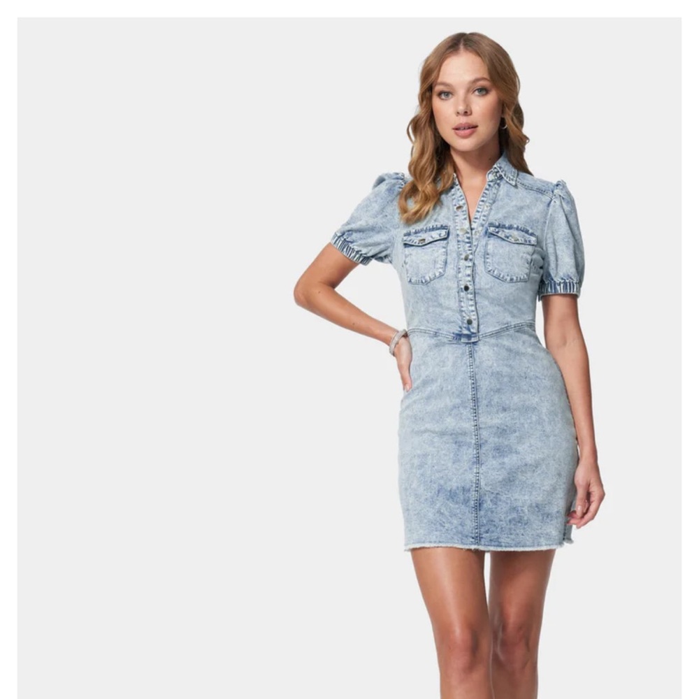 DENIM BUTTON DOWN PUFF SLEEVE DRESS